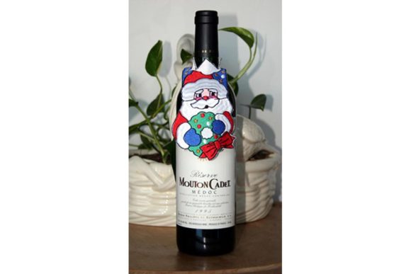 Charming Santa Bottle Dress for Festive Gifts
